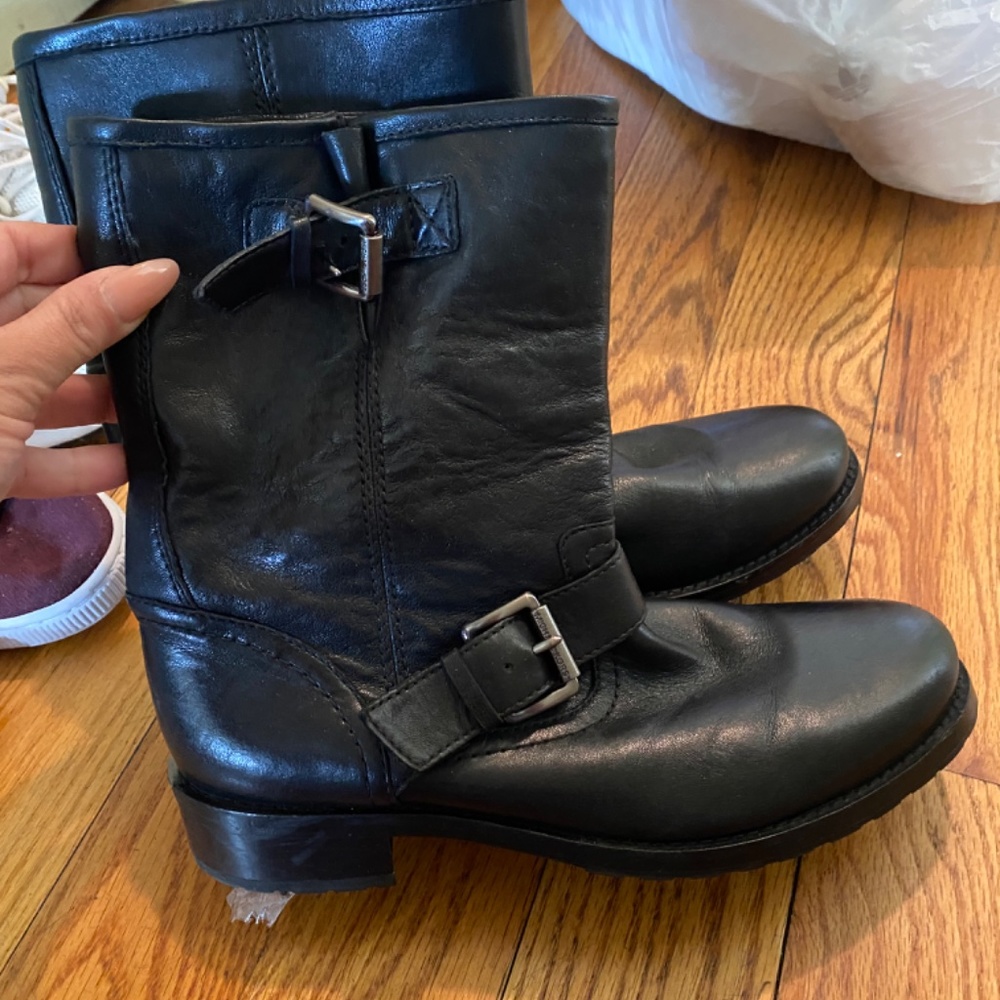 Michael kors short boots - Picture 2 of 6